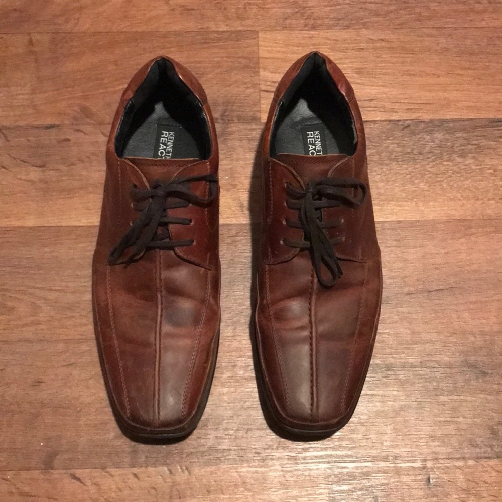 Kenneth Cole Bunch Line Oxford